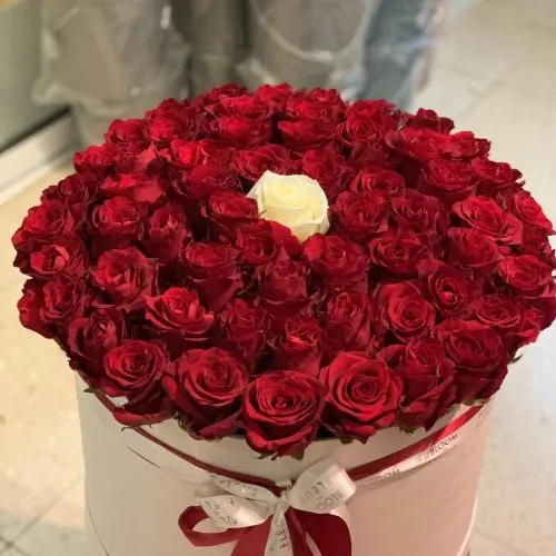 Композиция из Красных Роз