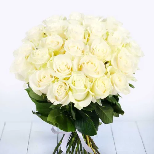 Bouquet of 25 White Roses